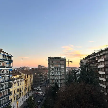 Apartman Plinio Luxury Apt Milánó